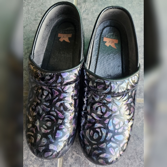 Dansko Pro XP Mules Clogs Black with Irridescent Foral Roses Night Rose Patent
